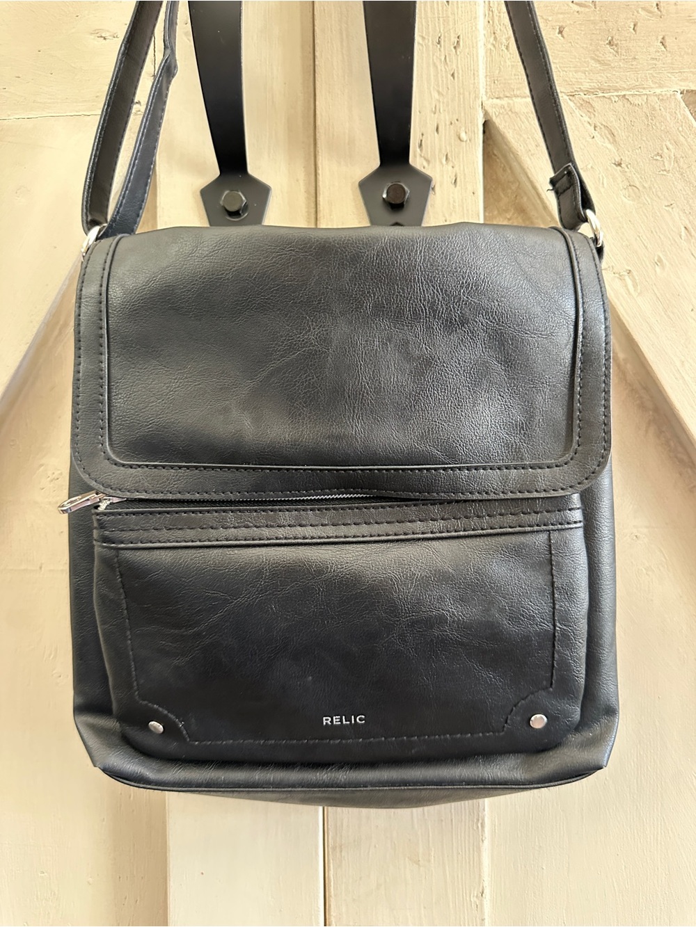 Relic Black Faux Leather Crossbody Messenger Bag Adjustable Strap Multi Pocket